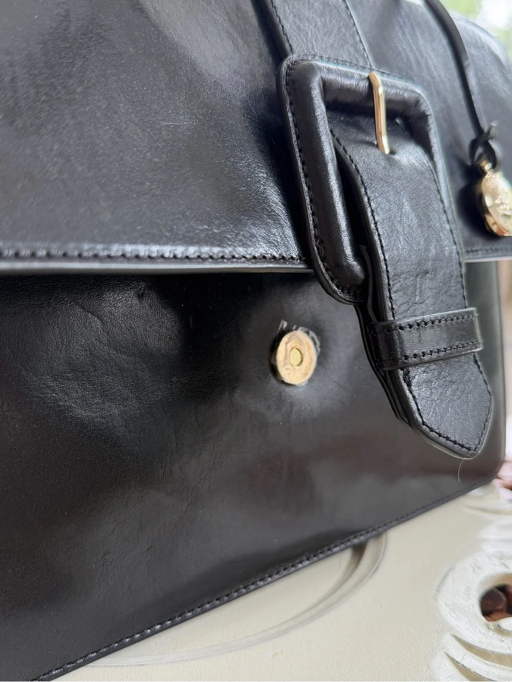 Brahmin  medium Francine Black Topsail Genuine Leather  Style Q88115900001
